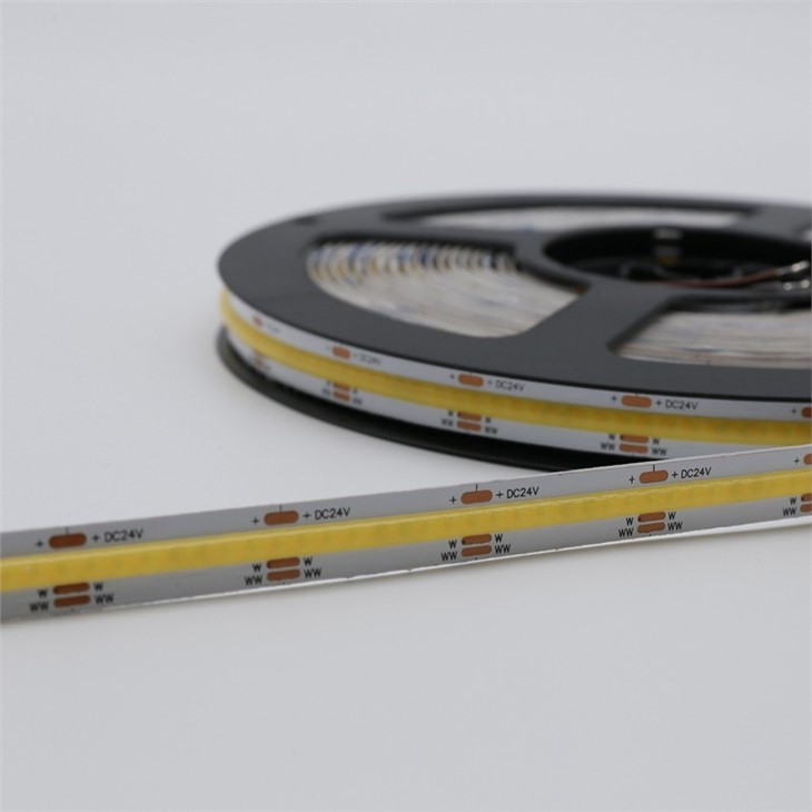 Striscia LED COB “Tunable White”